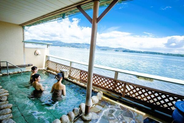 奥浜名湖のビーチに建つ「ホテルリステル浜名湖」　青空すれすれのスカイプールをリニューアル！6月28日より浜名湖最速でプール営業開始