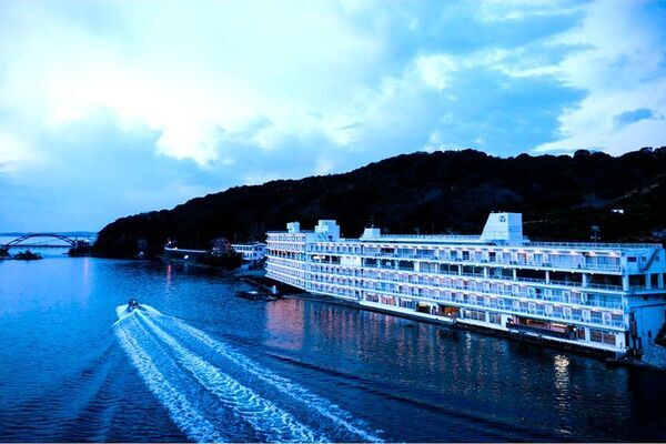 奥浜名湖のビーチに建つ「ホテルリステル浜名湖」　青空すれすれのスカイプールをリニューアル！6月28日より浜名湖最速でプール営業開始