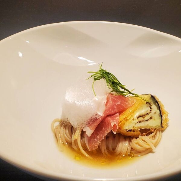 東京の奈良まほろば館(新橋)で、「奈良まほろばマルシェ」や大淀町イベント、「令和に歩く菅笠日記」の著者による講演会を実施