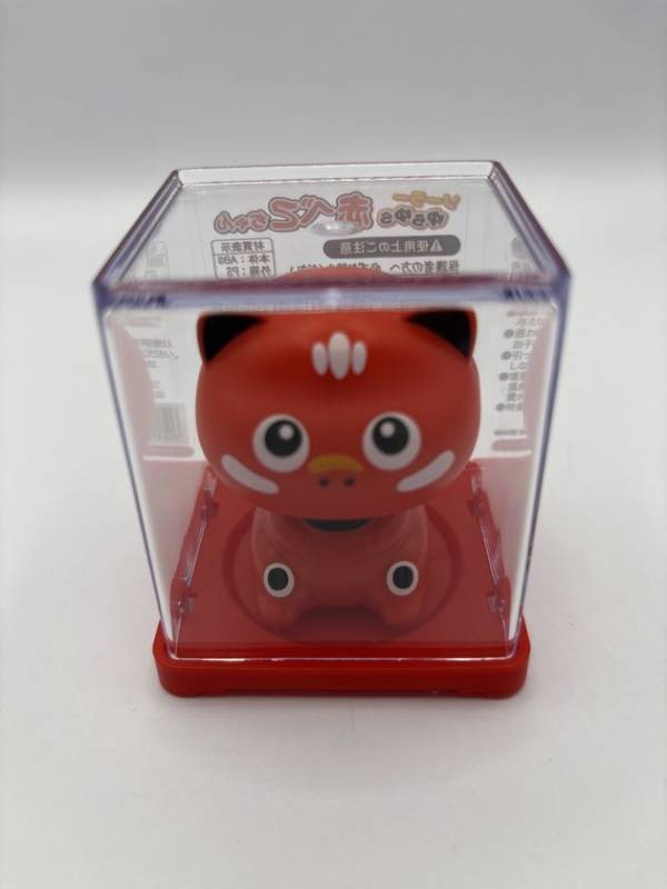 福島県の郷土玩具「赤べこ」をモチーフにした電池不要の「ソーラーゆらゆら赤べこちゃん」を6月6日(金)より順次発売