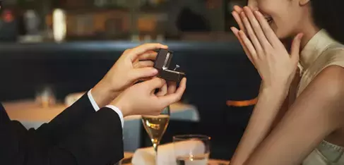 デザインはあとからセレクトできるプロポーズリング6月1日(日)はプロポーズの日