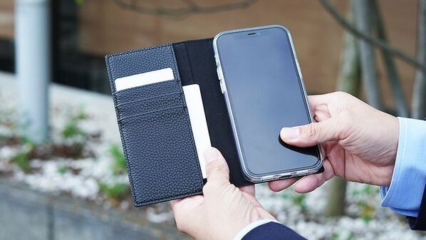 “iPhoneやスマートフォンで使えるMagSafe手帳ケース”「縦置きできる手帳ケース」の予約販売を6/1から実施