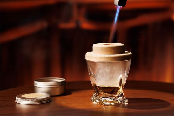 父の日ギフトで話題のグラストップスモーカー、全国のバー・飲食店での採用進む！-TARU HOLIC-　TARU HOLIC グラストップスモーカー、リアル販路を本格強化