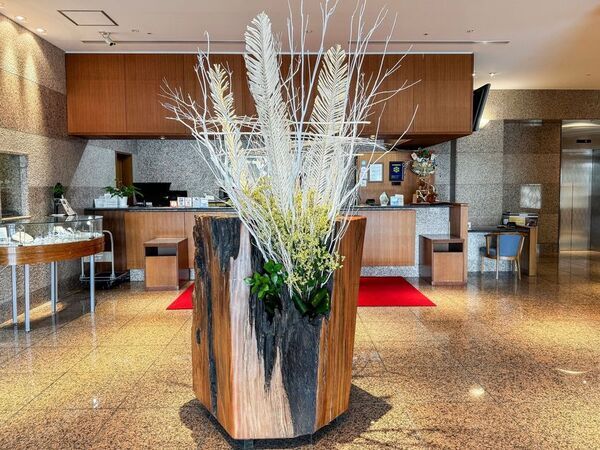 伊勢市駅前の伊勢パールピアホテル、1日中鉄道を眺められるトレインビュープランを2025年6月にリニューアル販売開始