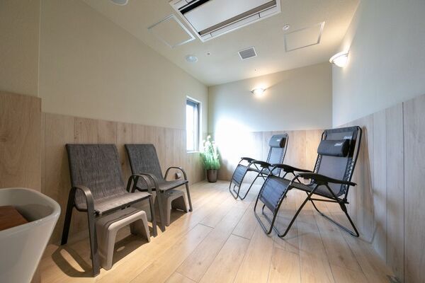 伊勢市駅前の伊勢パールピアホテル、1日中鉄道を眺められるトレインビュープランを2025年6月にリニューアル販売開始