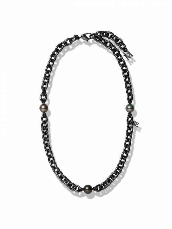 神宮寺勇太、MIKIMOTOの最新キャンペーンに登場！サファイア×デニムで海を想わせる爽やかなルックを披露