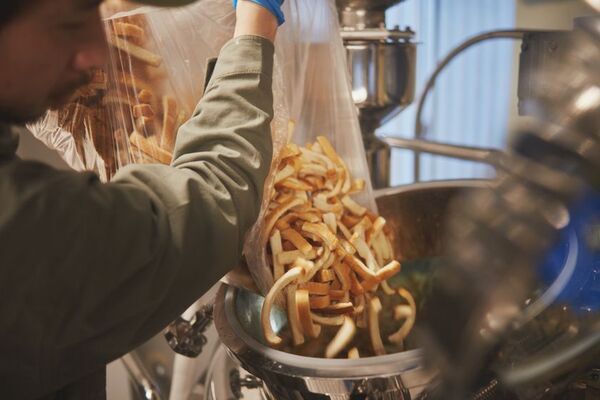 父の日ギフトにも最適！“パンのミミ”から生まれたクラフトビール「Better life with upcycle」の送料無料キャンペーンを6月12日(木)まで開催