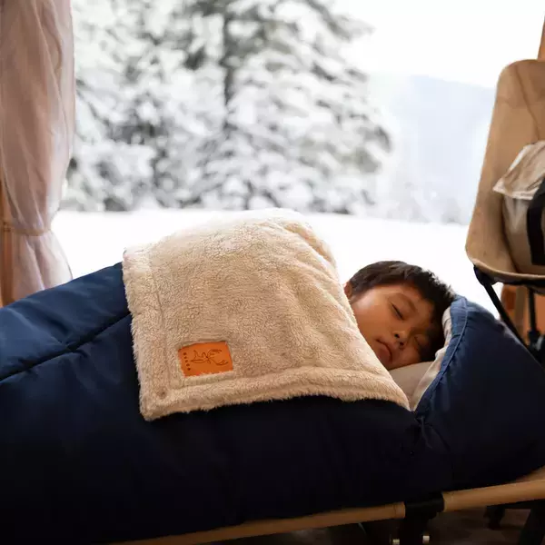 ベッドのような寝心地の寝袋シリーズ「Hygge Sleep」、先行販売プロジェクトの寝袋・シュラフカテゴリ*で歴代1位を達成