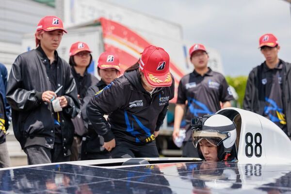 工学院大学ソーラーチーム、世界最高峰のレースに6度目の参戦　―初の実質内製マシン「CYGNUS」で挑む、学生主体の技術革新―