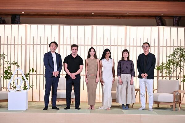 AirbnbのAkiya Design Projectプレス発表会に水原希子、ローラ、ブライアン・チェスキーが登壇