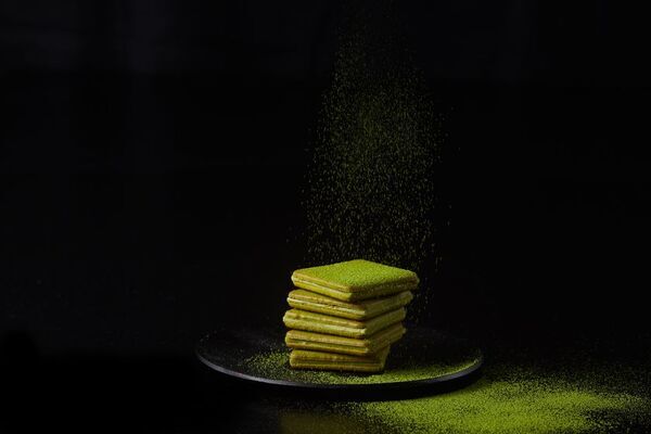 熱海で行列のできるお濃茶専門店　さとり本店　新東名高速道路NEOPASA静岡下り線にて期間限定で出店　静岡県産の厳選した抹茶を使用した、お濃茶スイーツを展開！