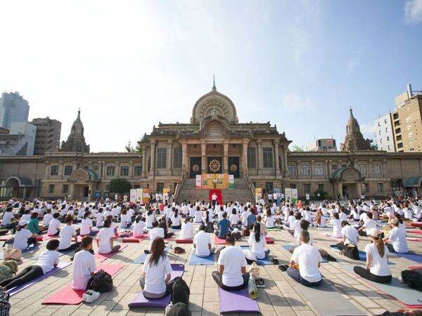 「国際ヨガの日」を祝した在日インド大使館主催のヨガイベント　「International Day of Yoga 2025」6/21築地本願寺で開催