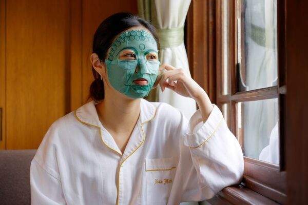 明治42年創業の超名門 奈良ホテルでお風呂あがりにコスメ体験　宿泊客への新サービス ご当地 冷やし美容マスクはじめました♪