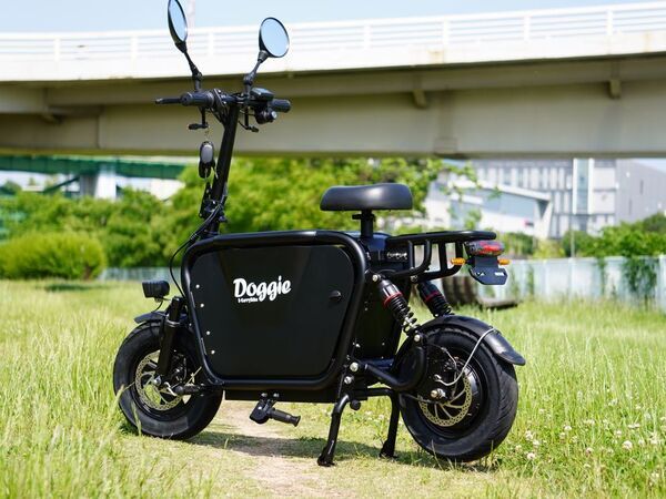 “愛犬と旅する”電動バイク「Doggie(ドギー)」が安全性・走行性能・デザインすべてを見直しリニューアル！