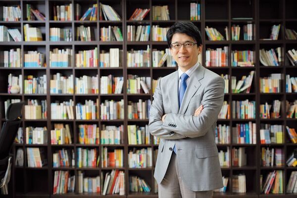 早くも重版決定！『自分に問うということ。』(齋藤孝 著)好評発売中。「自分への問い」が人生を変える！