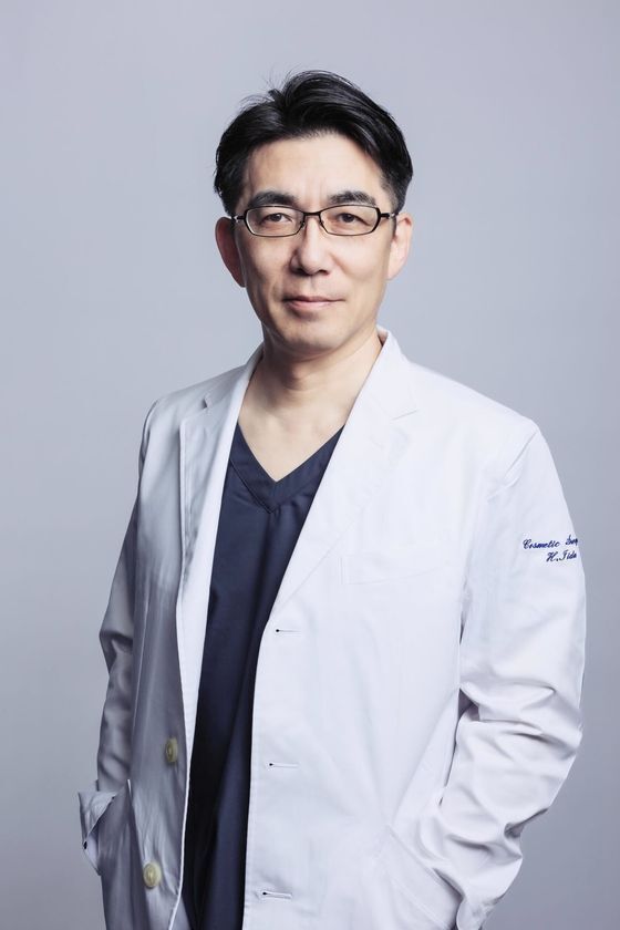 美容外科クリニック「eクリニック」が医師向けに「公開カンファレンス」を実施