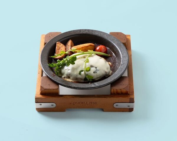 ＜アトレ上野＞氷河期展とのコラボレーション企画を7月1日(火)より開催！限定グルメとノベルティで心もお腹も満たす夏！