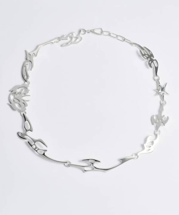 ジュエリーブランドLAMBDA(ラムダ)がグラフィックデザイナー／アーティストGUCCIMAZEとのコラボレーションを発表。GUCCIMAZEのグラフィックがジュエリーとして立体的に表現される初の試み。