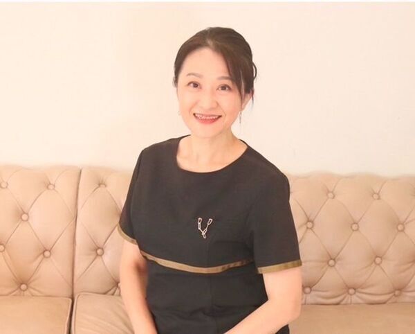 持ち運び業務用エステマシン「ルミナス」CAMPFIREにて6月2日より販売開始