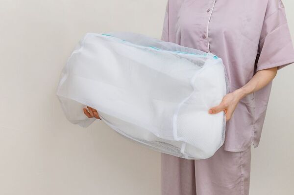 株式会社ドクターエル、“快適な朝”のために開発したまくら《YOKUNETA》を紹介するECサイトを新オープン　特許構造を体感できる動画も同サイトで公開　「眠りが変わると、朝が変わる。」