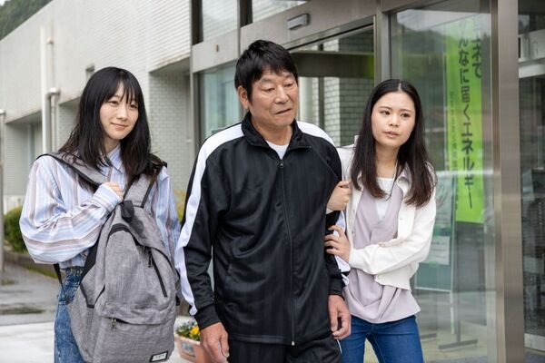 ダンカンが“一度死んだ男”を熱演！！映画『抗う者たち』8月15日(金)公開　アップリンク吉祥寺ほか、全国順次ロードショー！