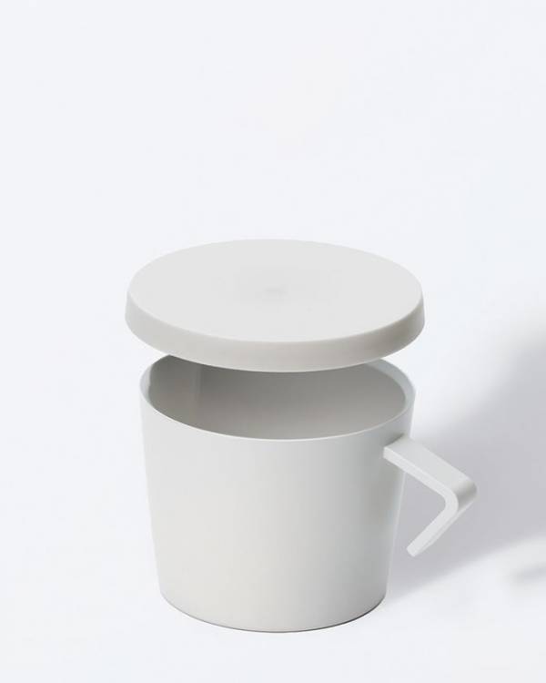 液だれしないマグカップが誕生！注ぐに特化した多用途マグ「tak. NEST jug mug」2025年8月発売　6月18日～20日、インテリア ライフスタイル2025で初公開！