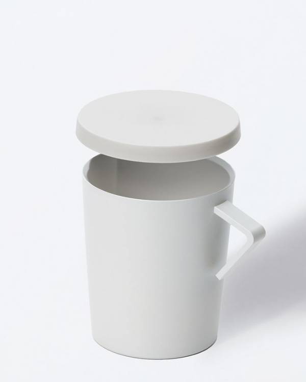 液だれしないマグカップが誕生！注ぐに特化した多用途マグ「tak. NEST jug mug」2025年8月発売　6月18日～20日、インテリア ライフスタイル2025で初公開！