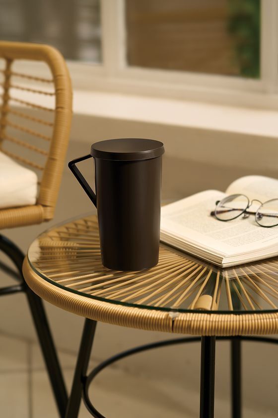 液だれしないマグカップが誕生！注ぐに特化した多用途マグ「tak. NEST jug mug」2025年8月発売　6月18日～20日、インテリア ライフスタイル2025で初公開！