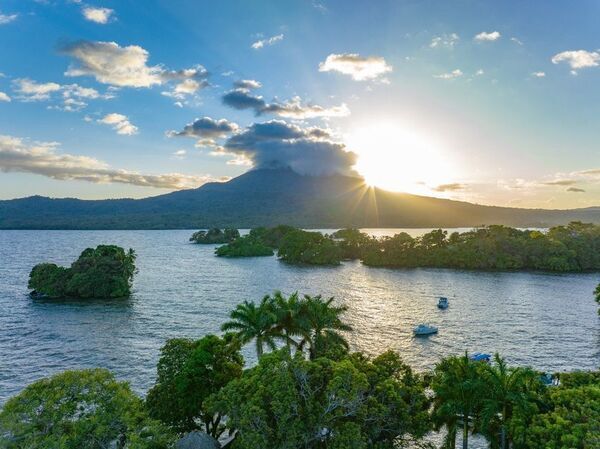 一杯で創る、持続可能な未来　世界一SDGsなバーテンダーを決める祭典『サステナブル・カクテル・チャレンジ』日本大会開催決定 ― エントリー受付開始