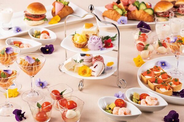 東京ベイ舞浜ホテル、セイボリービュッフェ付きの新感覚アフタヌーンティー　アフタヌーンティービュッフェ「フラワーパーティー」を開催！7月5日～9月15日の土・日・祝日限定