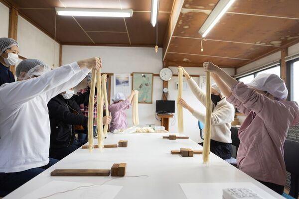 現代美術家・内藤礼のコミッションワーク、富山のアートホテル「楽土庵」にて公開を開始。