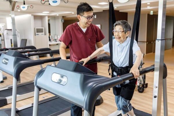 グランクレール芝浦ケアレジデンスが「第24回日本自立支援介護・パワーリハ学術大会」にて発表