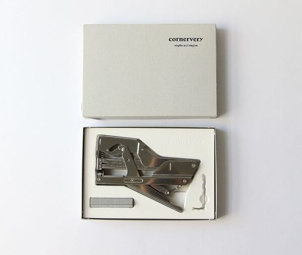 自分だけのボックスを作れる画期的なホッチキス「Cornervery Stapler」公式ECサイト限定で受注予約販売を開始