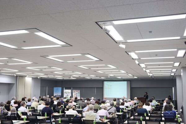昨年大好評につき、今年も開催！シニアライフセミナー　～超高齢社会のいま！将来の暮らし、本当に誰かに頼れますか？～
