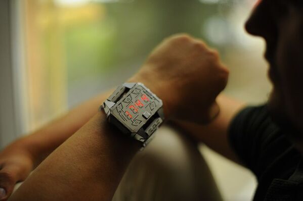 組み立て式デジタル腕時計「Time Creator」Makuakeにて予約販売開始！“作る楽しさ×使う満足感”を同時に実現