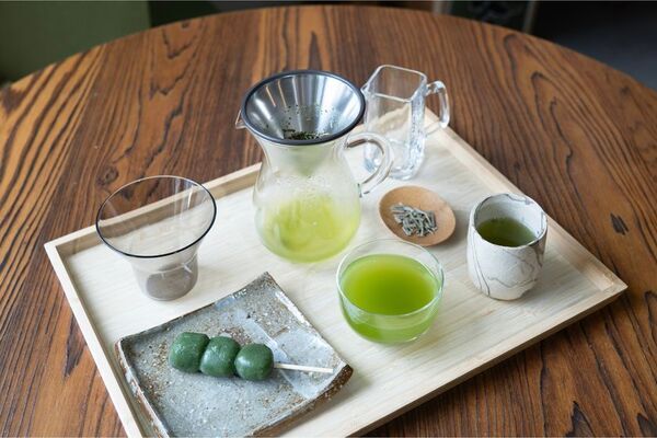 日本茶専門店「宇治和束園」がSAVVY8月号に掲載　人気の「アイス抹茶ラテ」が表紙に採用！