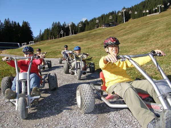 標高1,000m、笑顔と大自然があふれるフラワー＆アクティビティフィールド　岐阜県郡上市「ひるがのピクニックガーデン」7月12日OPEN！東海地区初※！マウンテンカートが新登場！！