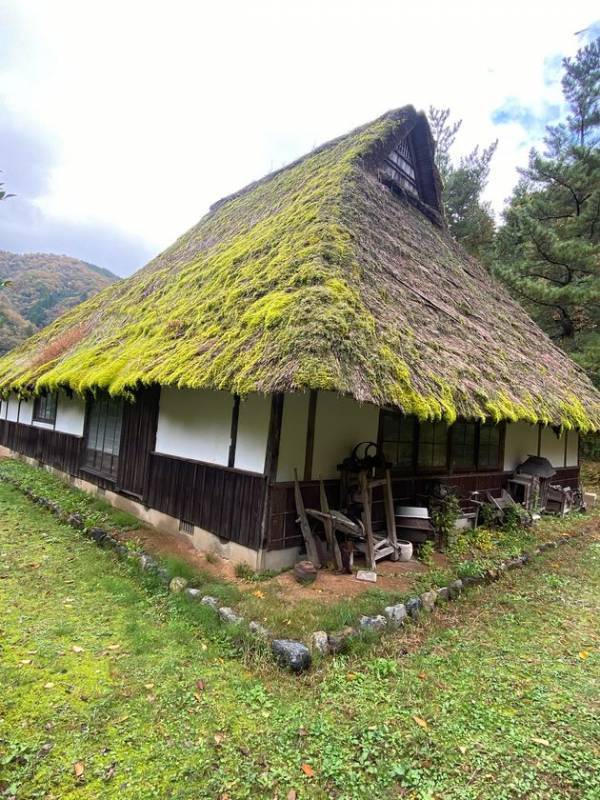 『廃棄予定の200年茅葺民家』保護へ、「READYFOR」にて支援を募るクラウドファンディングを開始