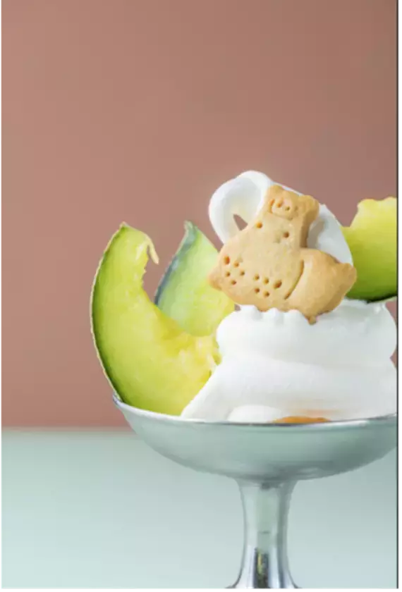 熱海プリンに今年もメロンがやってきた！！メロンがどーんと乗った「ジューシーメロンプリンメニュー」が6/28(土)よりいよいよスタート！