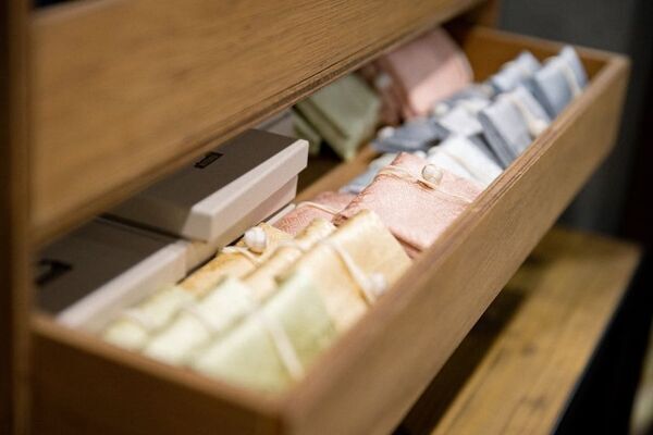 京都・手描き友禅の工房「彩琳」が「祇園市」を7月14日～16日開催　～わずか3日間、そっと開かれるアトリエ～