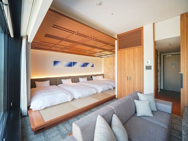 “朝食がおいしいホテルランキング全国1位”を獲得した朝食ビュッフェが売りのホテルが仕掛ける新たな朝食──先行オープンの“日本一の囲炉裏朝食”を誰よりも早くご堪能ください。