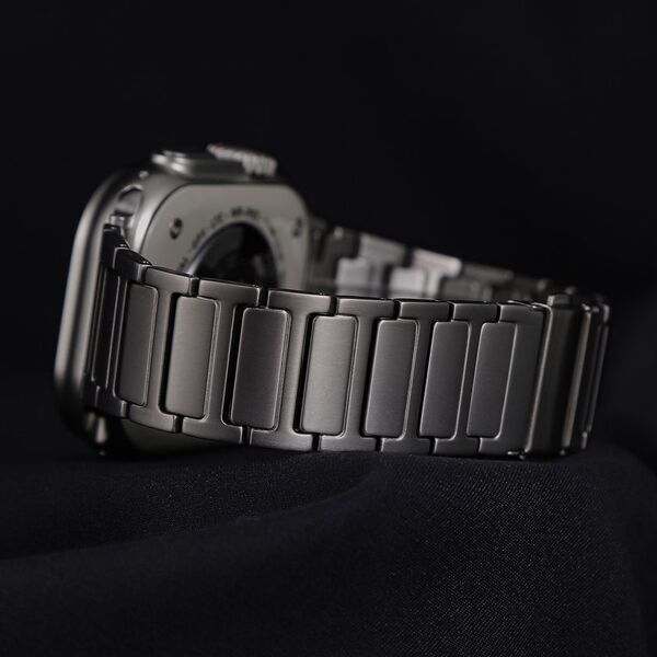 超軽量＆小傷に強い「アップルウォッチ用チタンベルト」が6月26日(木)発売！4色展開で驚きの3,980円(税込)