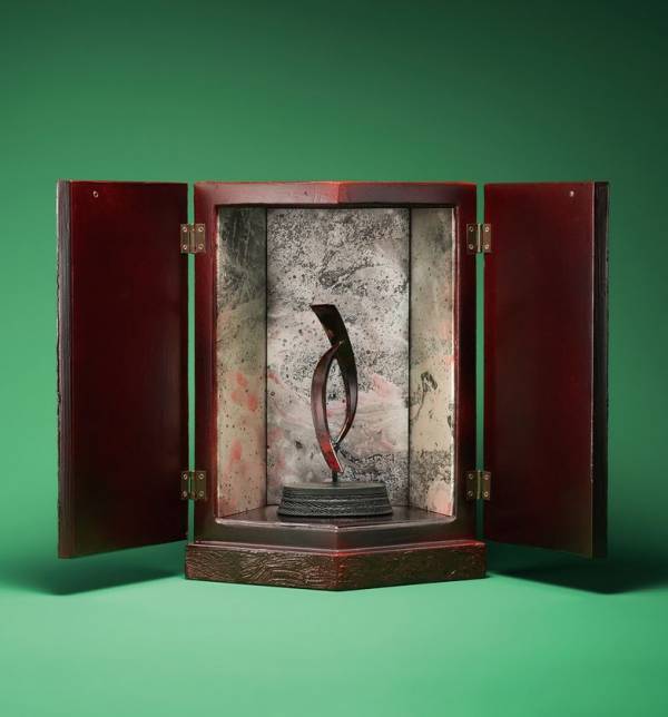 “古代の祈りを旅して得た体験を作品に” 木漆工芸家・十時 啓悦「祈りのかたち2025」展　厨子屋 銀座本店にて8/18(月)まで開催