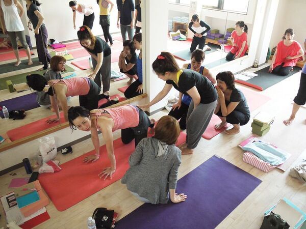千葉でヨガインストラクターを目指す方へー全米ヨガアライアンス認定講座 RYT200、2025年9月開講！