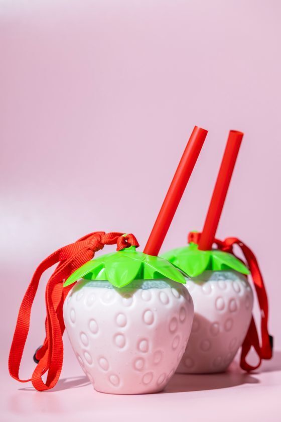 【いちごBonBonBERRY ATAMI HOUSE.】夏を味わういちご尽くしのかき氷が登場！新作「トリプルベリーいちごおり」、7/4(金)発売～さらに7/12～16は「いちごの夏祭り」開催！いちごだらけの縁日イベントも～