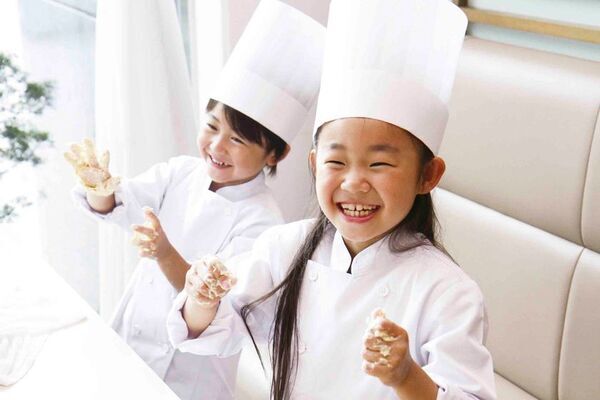 千葉「ホテル ザ・マンハッタン」　夏休みの自由研究にもおすすめの職業体験「キッズホテリエ」宿泊プランを販売！
