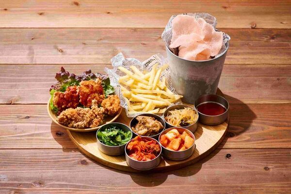 札幌PARCO屋上に西海岸リゾート出現！夏季限定ビアガーデン「THE SUMMER」7月3日開幕