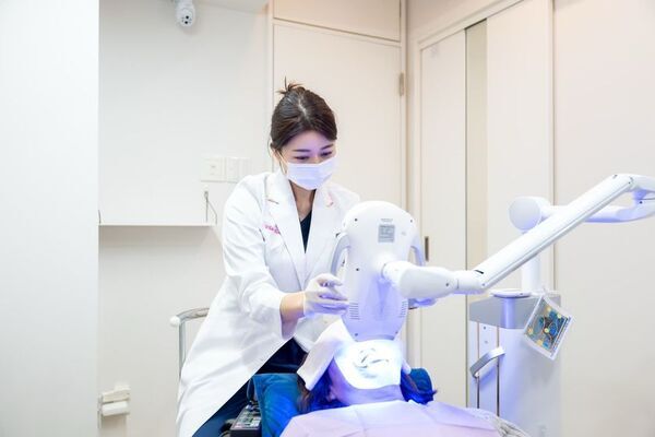 ＜先着30名限定＞「白い歯のサブスク」誕生！銀座の人気ホワイトニング専門歯科で最大45％OFF