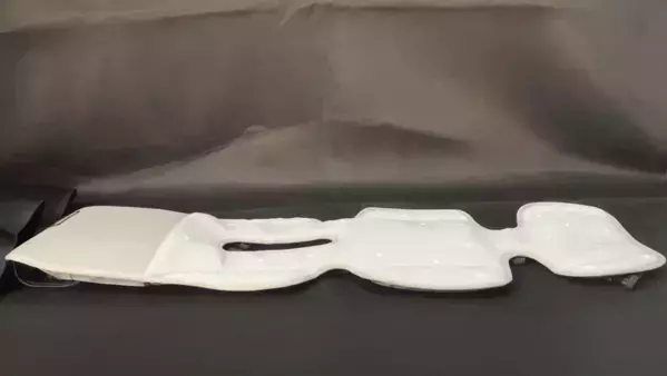 ベビーカーの夏の暑さ対策！ファン付ベビーカーシート「べびくるクール2」などをAmazonプライムデーのセール価格で2025年7月に販売