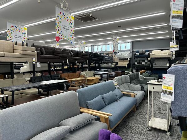 愛知県豊田市にアウトレット家具専門店「プラスリビング 豊田店」が8月2日(土)グランドオープン！期間限定 オープニングセールも開催